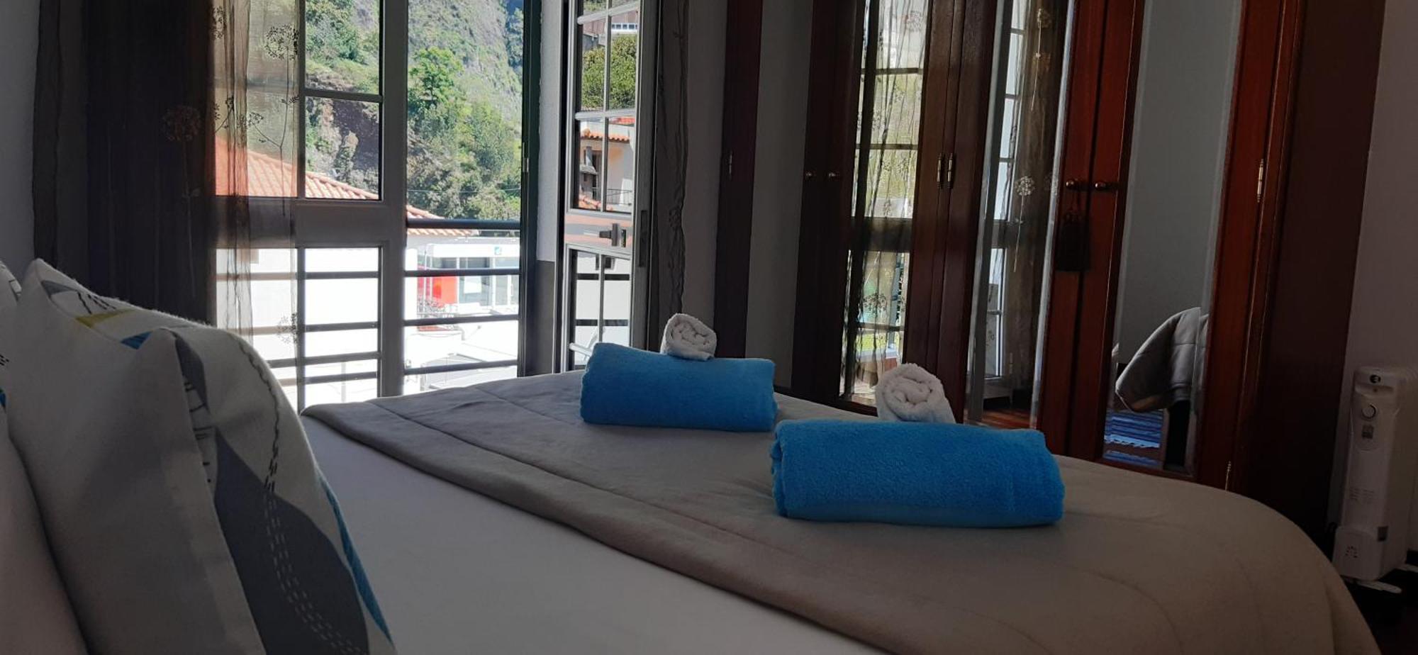 Curral Das Freiras Valley Of Nuns Holiday Apartments الغرفة الصورة
